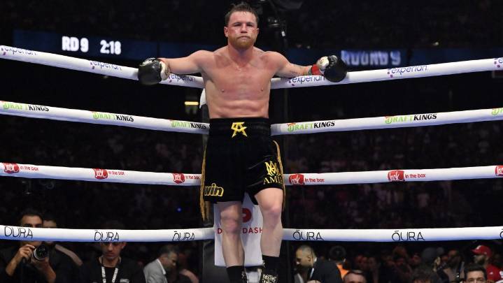 Eddie Hearn asegura que “es imposible” que Canelo Álvarez pida la revancha a Terence Crawford