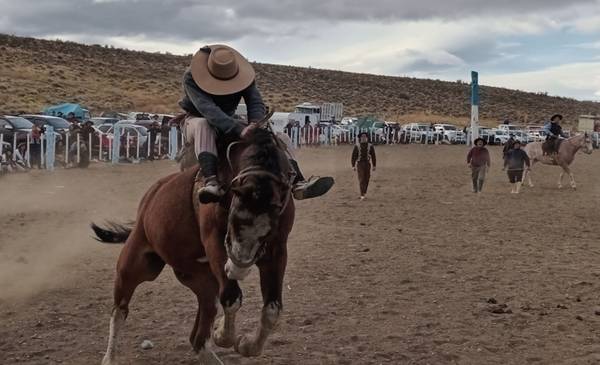 En los próximos tres meses, habrá jineteadas en 11 pueblos de Chubut