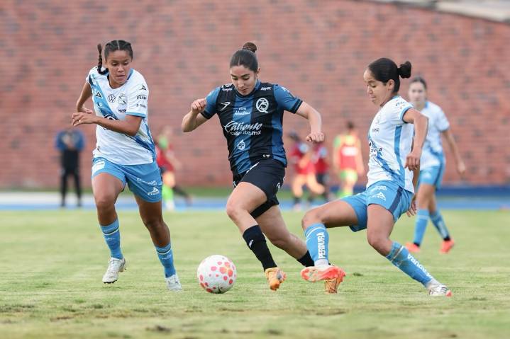 Puebla femenil rescata un punto de la cancha de Querétaro femenil