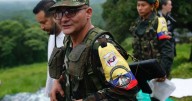 En dólares: la millonaria recompensa por 'Iván Mordisco', el criminal más buscado de Colombia