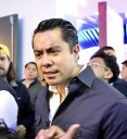 Exhorta a congreso para que dictamine propuesta de Homicidio Vial