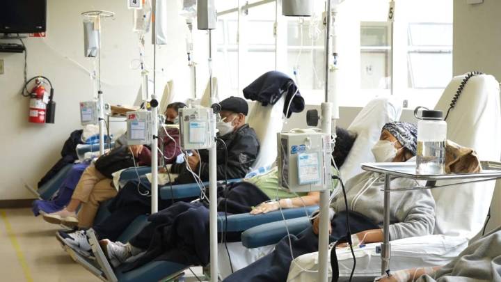 Promulgan ley que protege del despido a trabajadores con cáncer