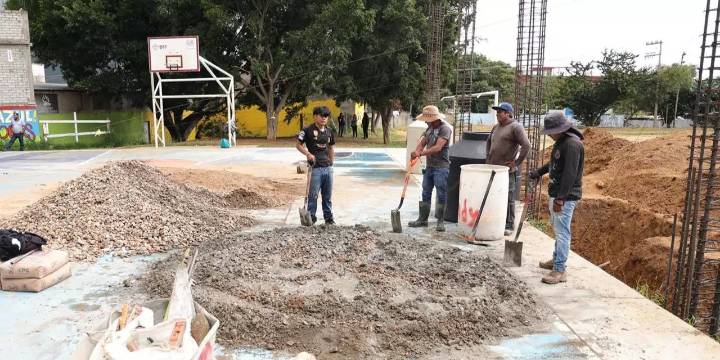 Techan cancha de usos múltiples en San Martín Mexicapan