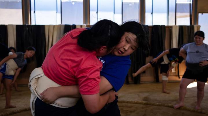 Japanese women struggle to find a place in the Japanese sumo world