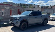 Policías municipales recuperan una Nissan Frontier al sur de la ciudad y detienen al adolescente que la conducía