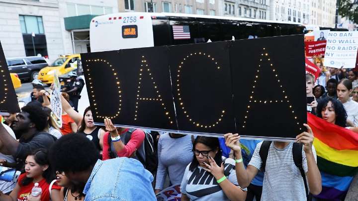 Texas halts CDL issuance for DACA recipients, refugees and asylees