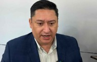 “Primero las aulas y luego el espectáculo”
