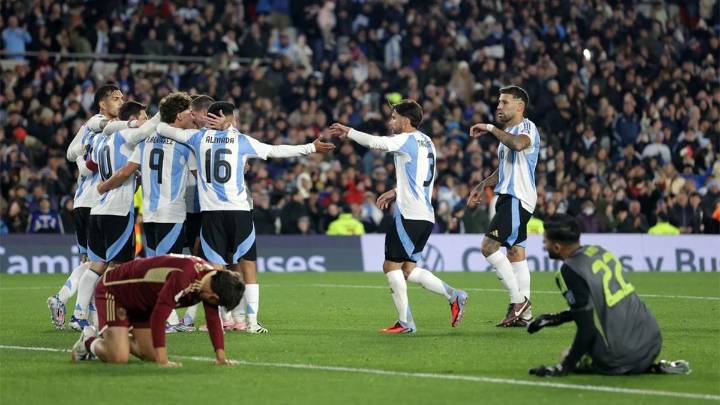 Sin Messi, la Selección argentina cierra las Eliminatorias Sudamericanas en su visita a su par de Ecuador