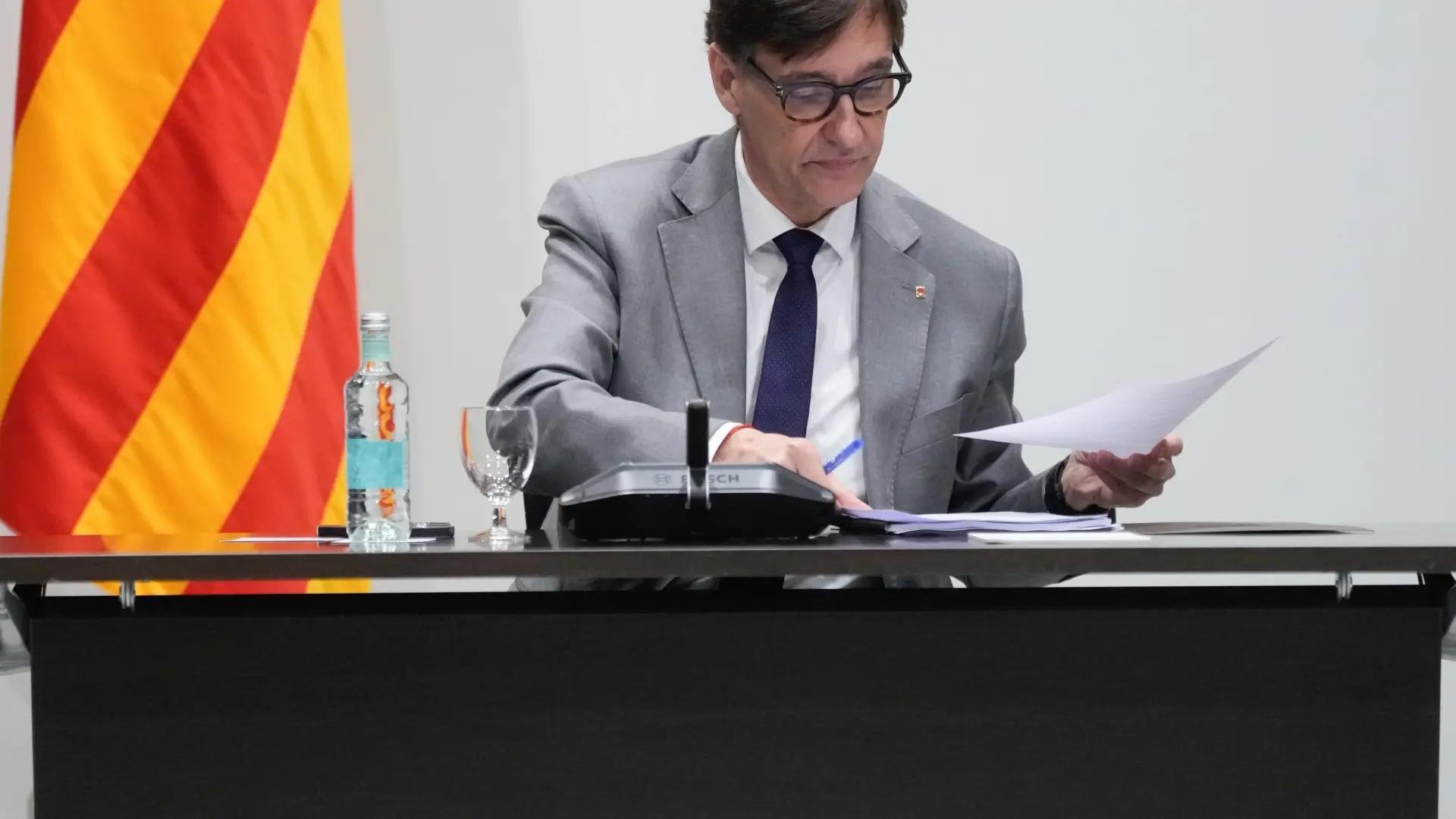Illa se reunirá con Puigdemont este martes en Bruselas