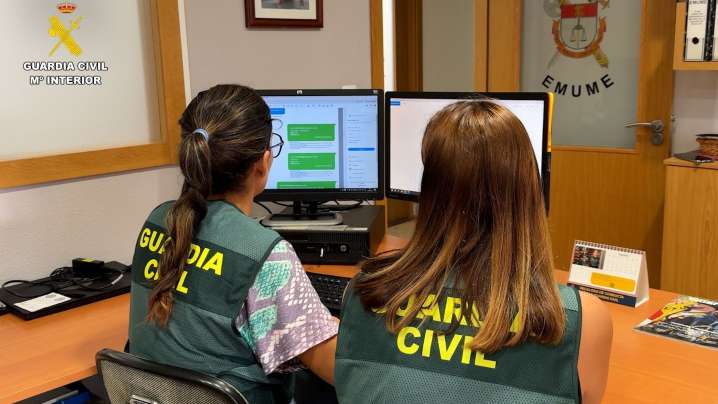 Detenido un hombre en A Coruña por obtener imágenes sexuales de menores de edad en redes