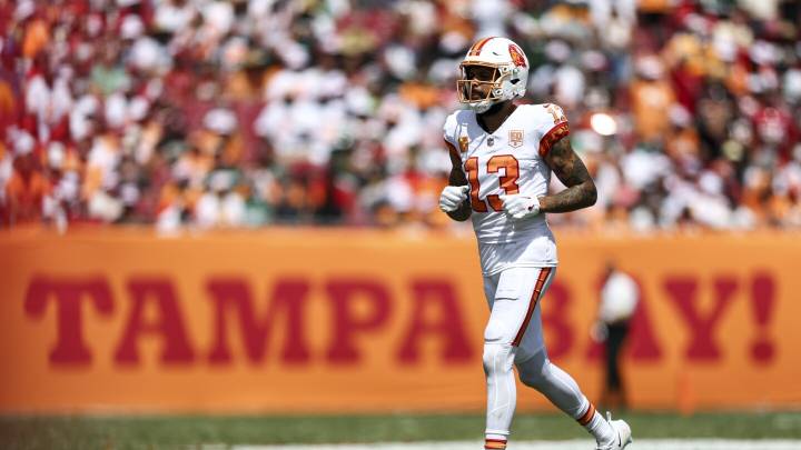 Mike Evans has "mild to moderate" hamstring strain