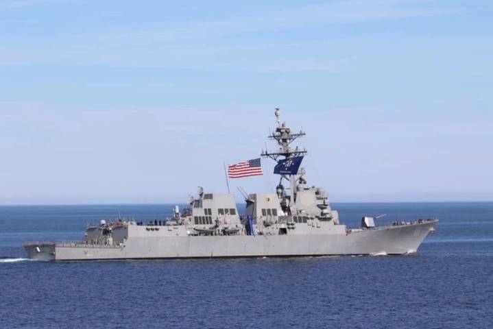 Denuncia Venezuela asalto a barco pesquero por destructor de la armada de EU
