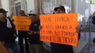 Levantan plantón Guerreros Azules tras promesa del Estado de atenderlos