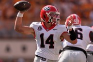 Josh McCray's 1-yard TD run in OT gives No. 6 Georgia a 44