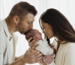 Demi-Leigh Tebow habla sobre la maternidad y dice que su hija le dio nueva perspectiva sobre el amor de Dios