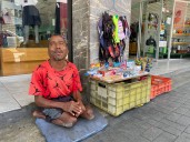 «Lo amargo de la vida no me impide vender mis dulces»: Conoce la historia de Joel