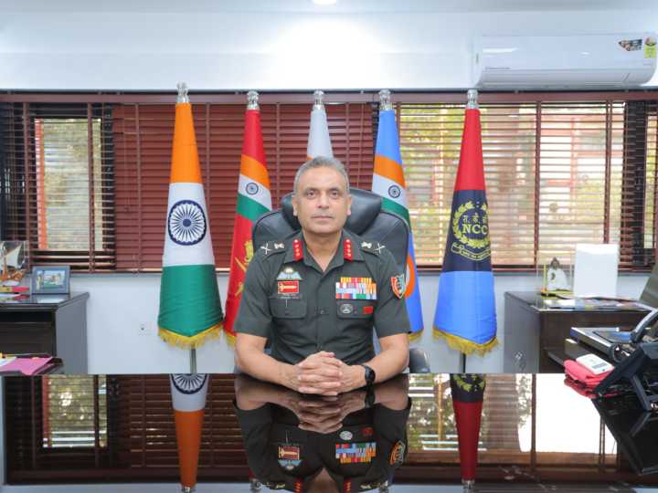 Lt Gen Virendra Vats assumes charge as NCC DG