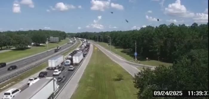 Crash with injuries causing major traffic backups on I-95 at Race Track Road overpass in St. Johns County