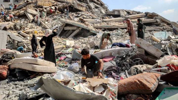 Éxodo palestino mientras Israel intensifica ofensiva terrestre