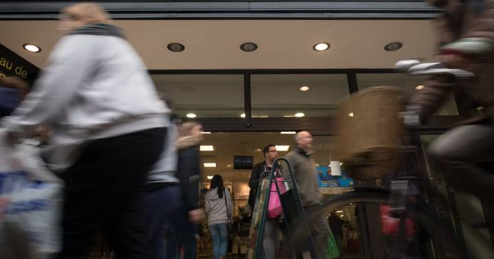 M&S reveals new 2025 Christmas food menu but shoppers say one item is 'absolute madness'