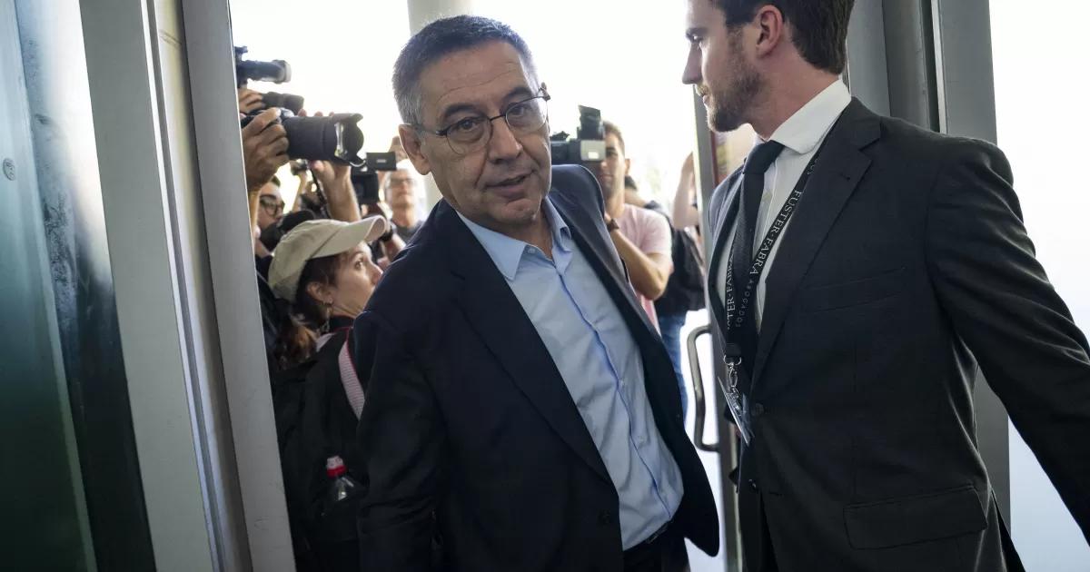 Juez imputa a Josep Bartomeu, expresidente del FC Barcelona, por pagar comisiones en fichajes