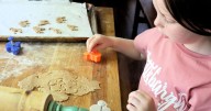 You and your kids can make goldfish and animal crackers at home