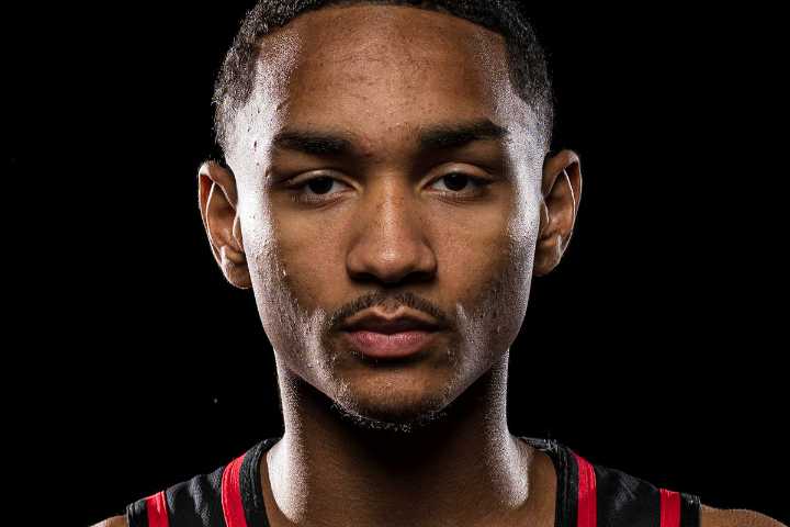 Kobe Bufkin’s Net Worth in 2025: Salary With the Nets and Contract Breakdown Read about Kobe Bufkin's net worth, contract details, his salary and career earnings, and more on Essentially Sports. Harsh