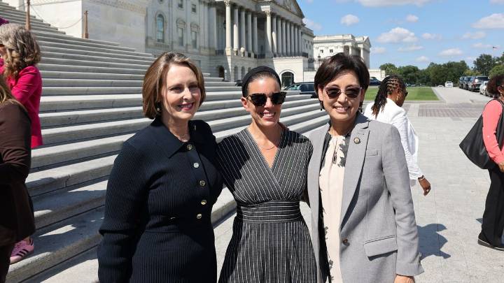 Bipartisan push underway to pass legislation to research stillbirths