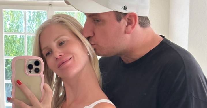 Así viven Maxi López y Daniela Christiansson la llegada de su segunda hija: "Te estamos esperando"