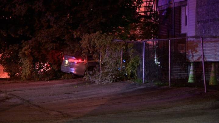How suspect was caught after local pursuit, crash into home:OSHP