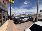 Detienen a tres sujetos en casa de empeño con artículos presuntamente robados