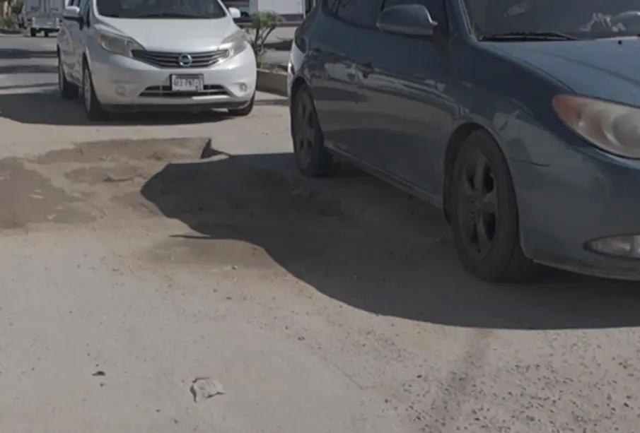 Baches y socavones complican la movilidad en Los Cabos