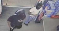Man robs store in Buna.....Sheriff looking for suspect