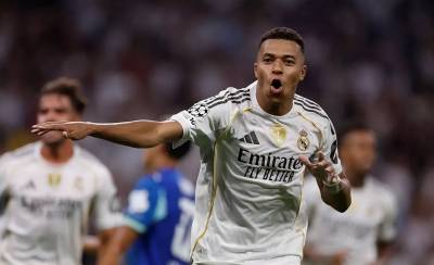 Con doblete de Mbappé el Real Madrid ganó al iniciar la Champions League