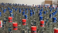 Lucha anticontrabando en el Valle del Cauca: autoridades incautaron más de 300 unidades de licor durante procedimientos en Dagua y Jamundí