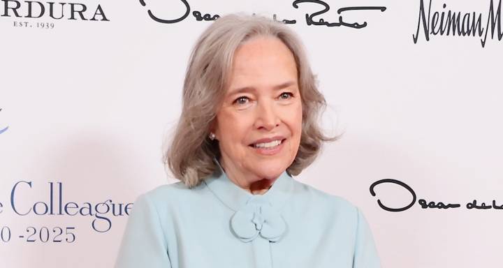 Kathy Bates Fires Back at Weight Loss Critics 