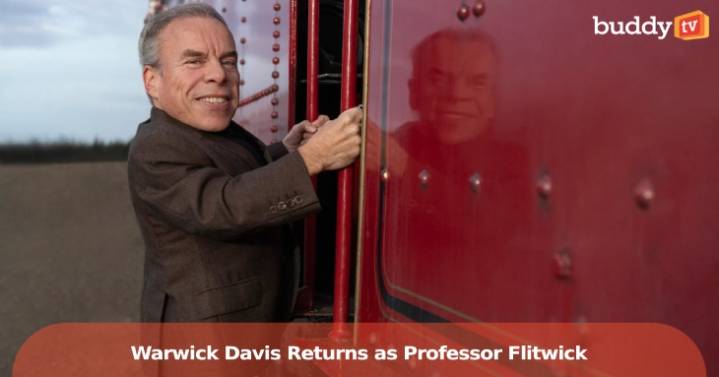 Warwick Davis Returns as Professor Flitwick for HBO’s 'Harry Potter' Series