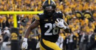 Iowa's Kamari Moulton returns to top of running back depth chart ahead of Indiana matchup