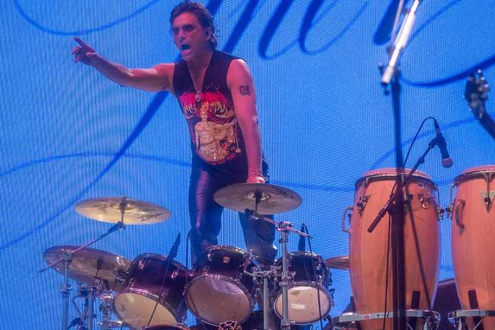 Riot Fest Day 2: John Stamos Takes Over The Fest With Beach Boys Set, Butter Sculpture, Lookalike Contest