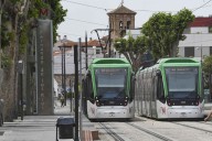 El metro restablece servicio tras accidente con autobús en Armilla