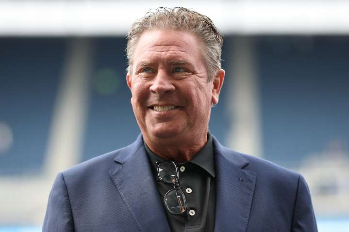 Legendary NFL QB reveals liver disease diagnosis