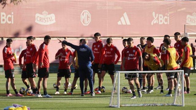 La Roja continúa la puesta a punto de cara al estreno en el Mundial Sub 20