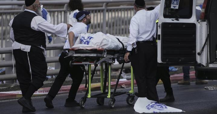 Shooting attack at Jerusalem bus stop kills 6