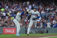 Deadspin | Shohei Ohtani's 49th HR highlights Dodgers' hit parade in rout of Giants