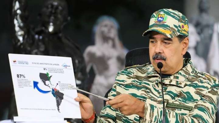 Maduro acusa a élite de Washington de orquestar un «guion de Hollywood» para derrocarlo