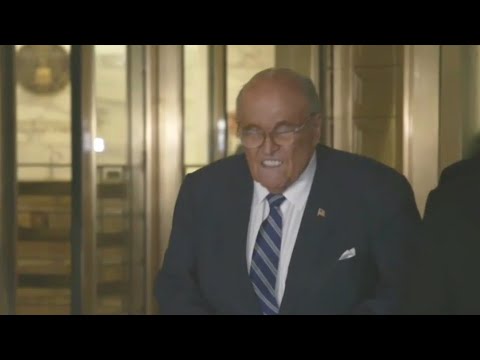Rudy Giuliani seriously hurt in car crash