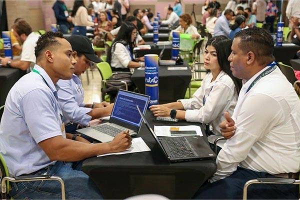 El talento humano samario, motor de los programas empresariales de la Cámara de Comercio