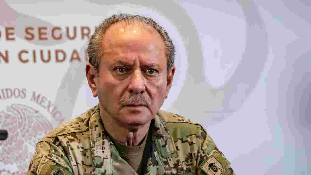 Sheinbaum defiende la reputación del secretario de Marina de López Obrador por el caso Farías Laguna
