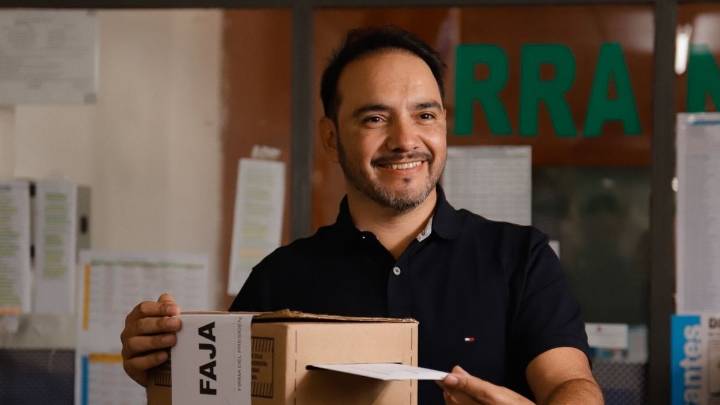 Corrientes: el oficialismo gana en primera vuelta y La Libertad Avanza cuarta Los primeros números oficiales le dan una amplia ventaja a Juan Pablo Valdés, hermano del actual gobernador, y superando e