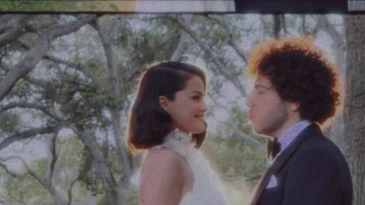 Selena Gomez y Benny Blanco comparten fotos de su boda: así se vivió el íntimo momento